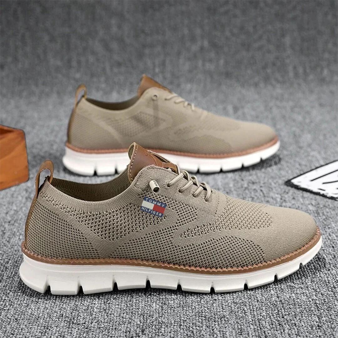Chaussures orthopédiques modernes en maille