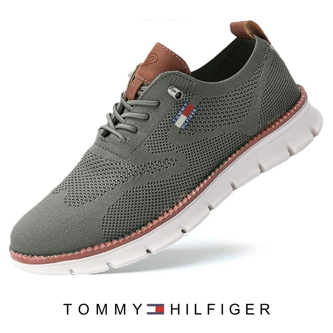 Chaussures orthopédiques modernes en maille